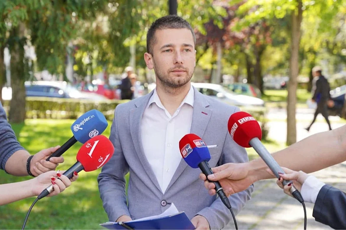 Begića prestigao Balukčić: Ne pomaže ni 28 glasova iz Mrkonjić Grada